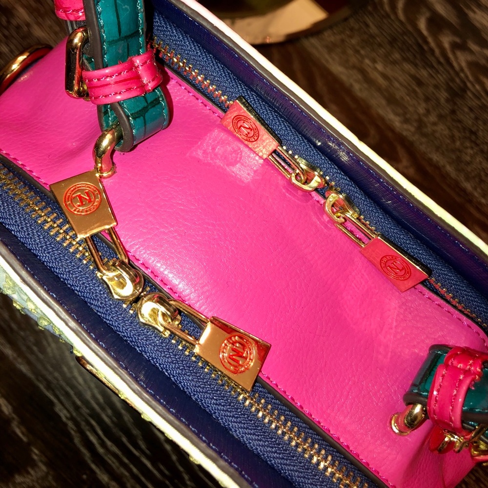 Nicole Lee Satchel - Picture 5 of 6